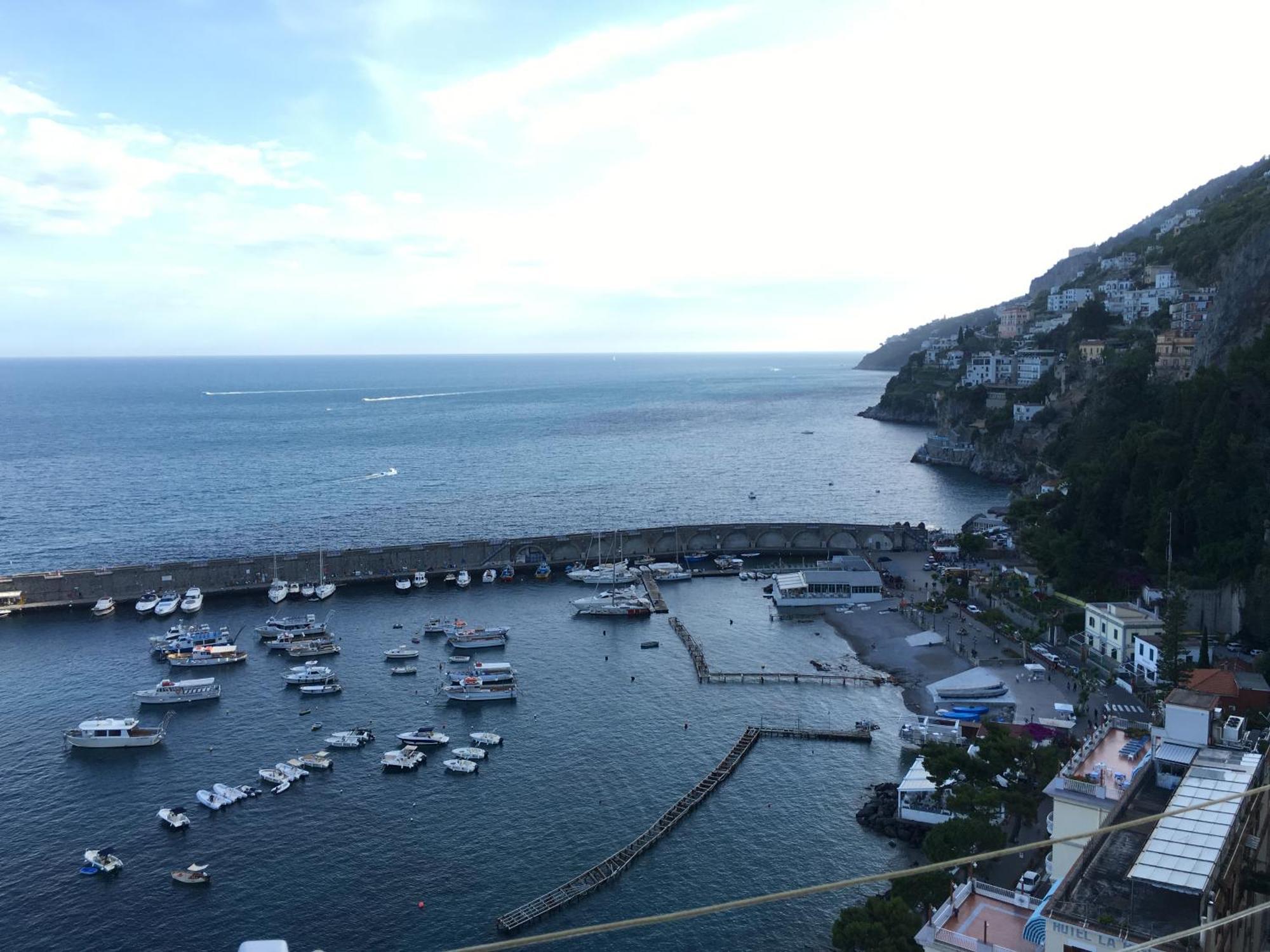 Apartments Amalfi Design Sea View Accessible By 250 Steps Quarto foto