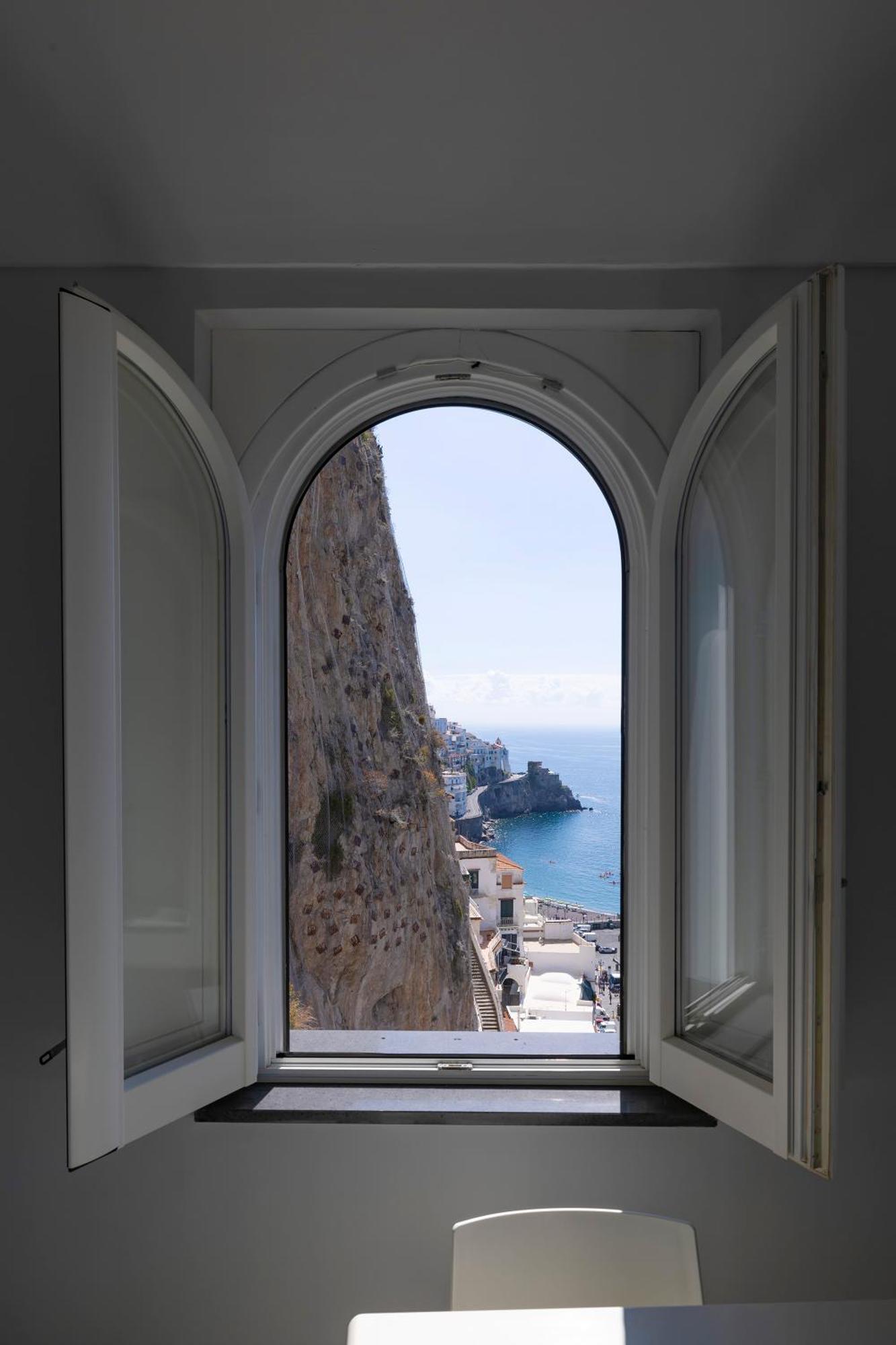 Apartments Amalfi Design Sea View Accessible By 250 Steps Exterior foto